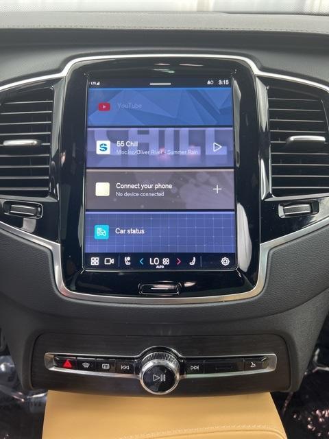 used 2023 Volvo XC90 Recharge Plug-In Hybrid car, priced at $55,000