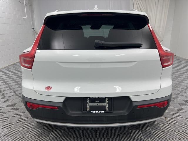 used 2020 Volvo XC40 car, priced at $22,900