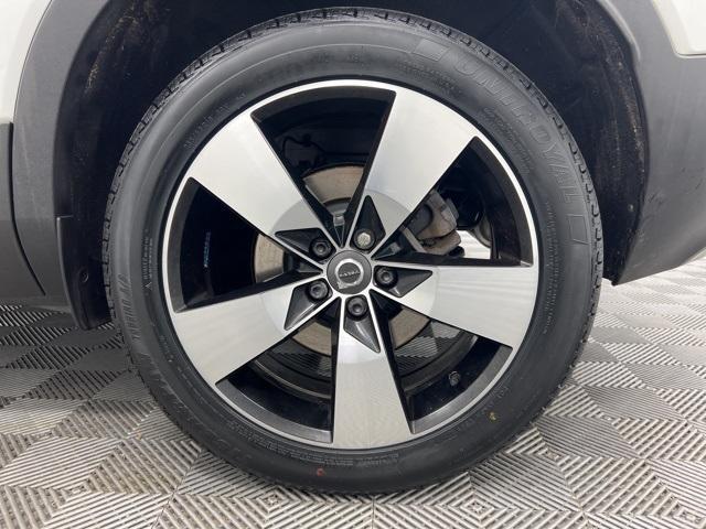 used 2020 Volvo XC40 car, priced at $22,900