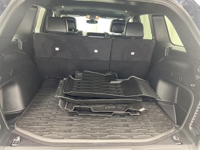 used 2021 Jeep Grand Cherokee car, priced at $27,200