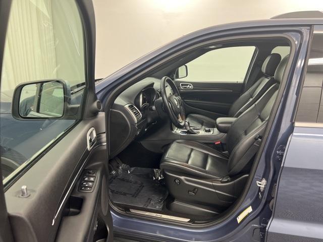 used 2021 Jeep Grand Cherokee car, priced at $27,200
