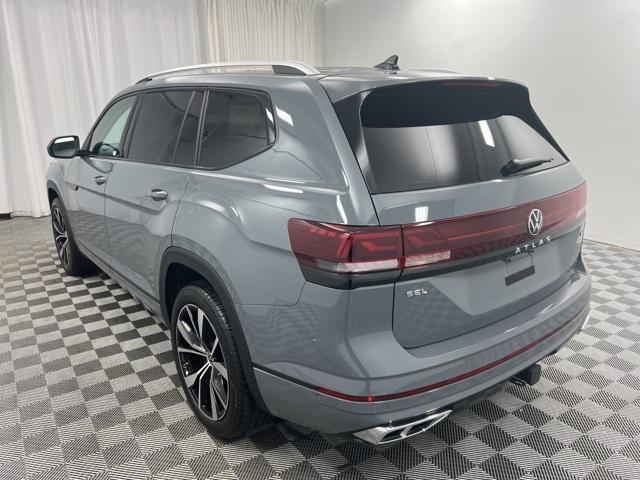 used 2025 Volkswagen Atlas car, priced at $45,900