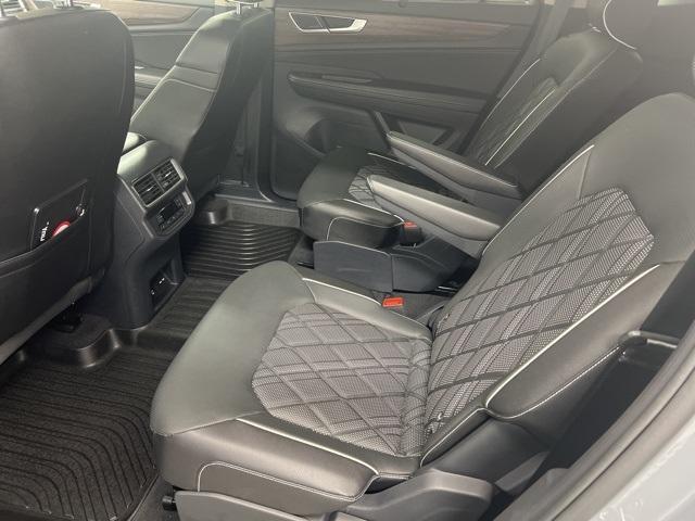 used 2025 Volkswagen Atlas car, priced at $45,900