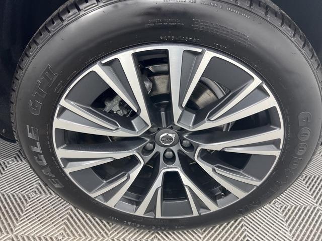 used 2022 Volvo XC90 car, priced at $38,000