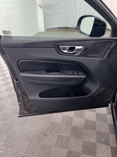used 2023 Volvo XC60 car, priced at $32,750