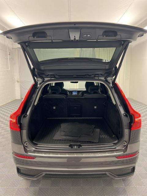 used 2023 Volvo XC60 car, priced at $32,750