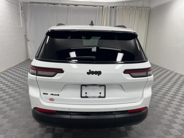 used 2021 Jeep Grand Cherokee L car, priced at $29,900