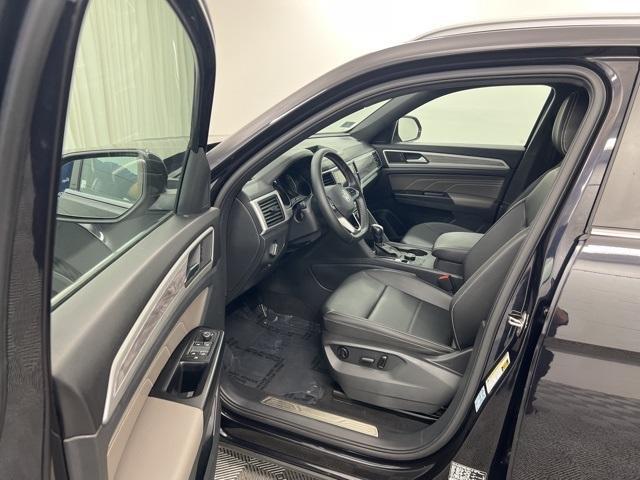 used 2021 Volkswagen Atlas Cross Sport car, priced at $23,900