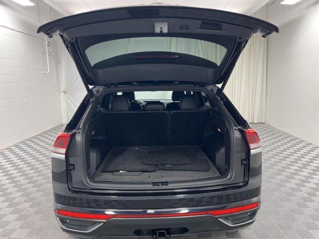 used 2021 Volkswagen Atlas Cross Sport car, priced at $23,900