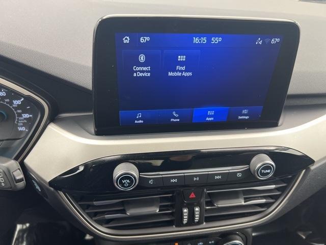 used 2022 Ford Escape car, priced at $21,900