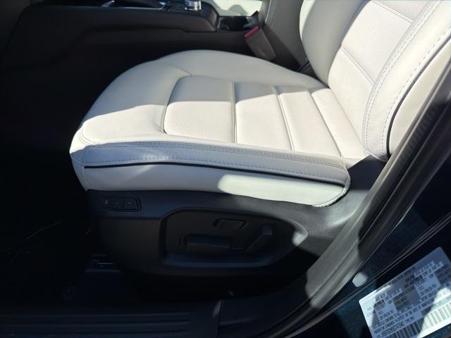 new 2025 Mazda CX-5 car, priced at $31,286