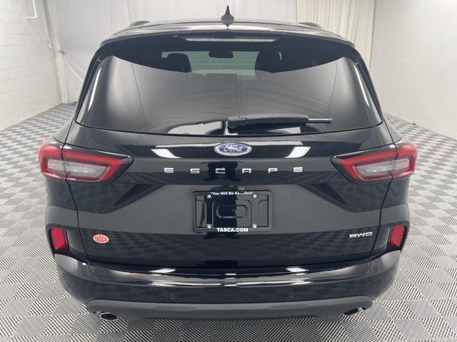 used 2023 Ford Escape car, priced at $28,900