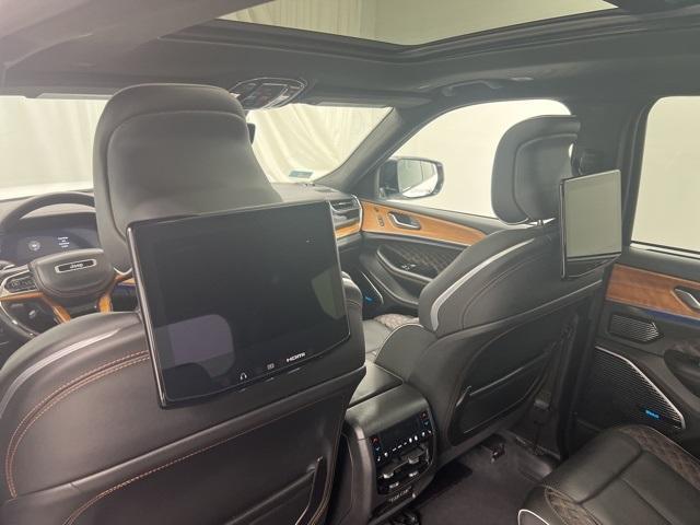 used 2024 Jeep Grand Cherokee L car, priced at $52,500