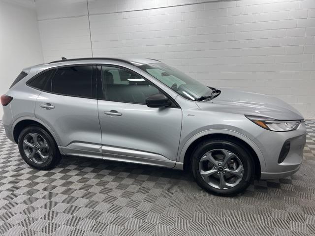 used 2023 Ford Escape car, priced at $22,900