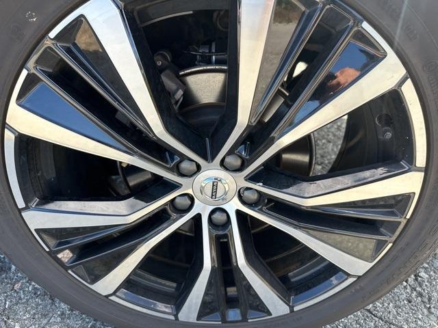 used 2025 Volvo XC60 car, priced at $42,900