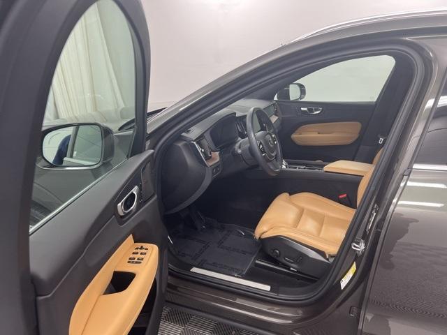 used 2022 Volvo XC60 car, priced at $37,900