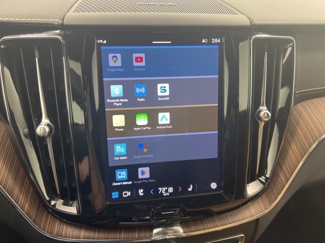 used 2022 Volvo XC60 car, priced at $37,900
