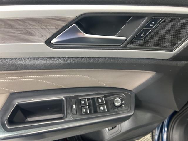 used 2021 Volkswagen Atlas Cross Sport car, priced at $23,500