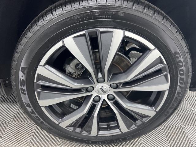 used 2022 Volvo XC60 car, priced at $32,900
