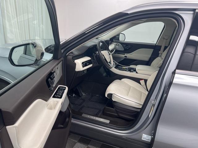 used 2023 Lincoln Aviator car, priced at $58,900