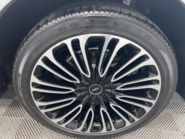 used 2023 Lincoln Aviator car, priced at $58,900