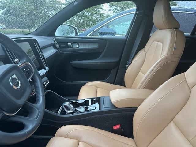 used 2021 Volvo XC40 car, priced at $28,500