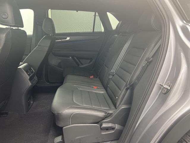 used 2025 Volkswagen Atlas Cross Sport car, priced at $43,600