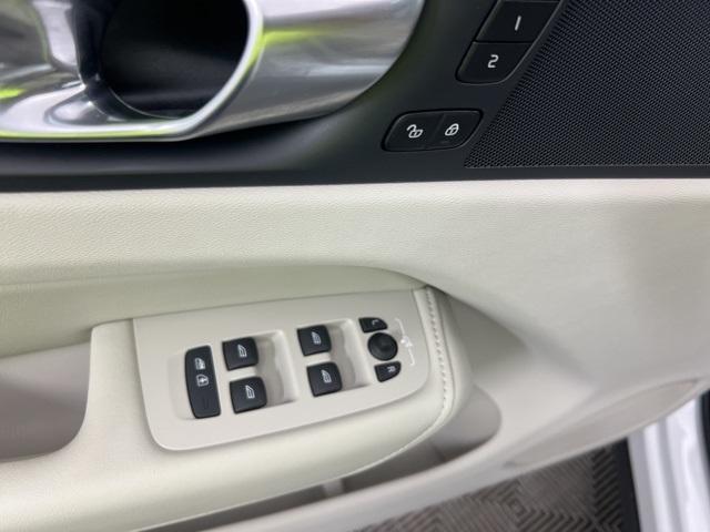 used 2025 Volvo XC60 car, priced at $41,900