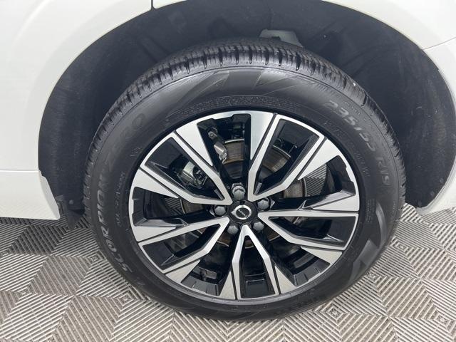 used 2025 Volvo XC60 car, priced at $41,900