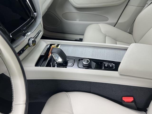 used 2025 Volvo XC60 car, priced at $41,900