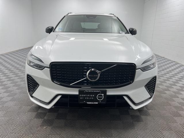 used 2025 Volvo XC60 car, priced at $41,900