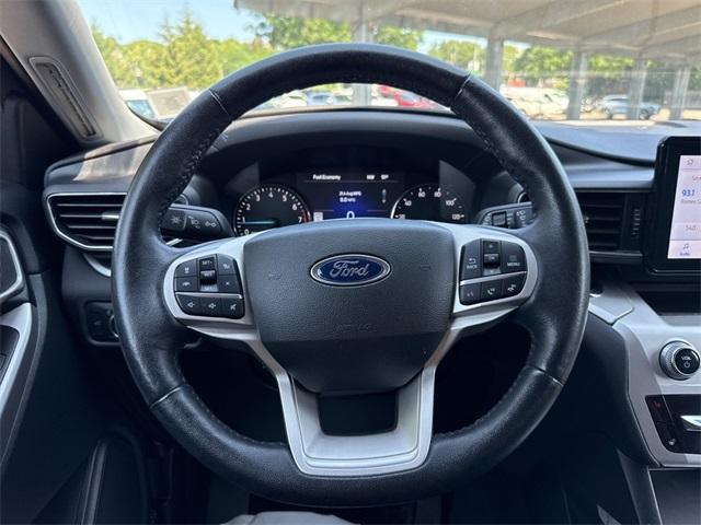 used 2022 Ford Explorer car, priced at $31,900