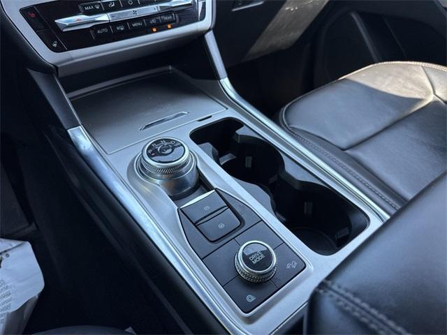 used 2022 Ford Explorer car, priced at $31,900