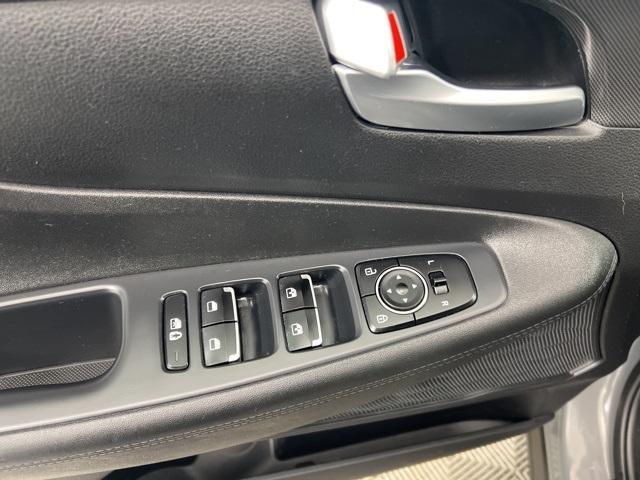 used 2023 Hyundai Santa Fe car, priced at $20,900