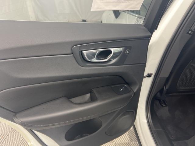 used 2023 Volvo XC60 Recharge Plug-In Hybrid car, priced at $40,500