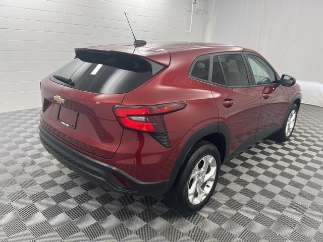 used 2024 Chevrolet Trax car, priced at $20,300