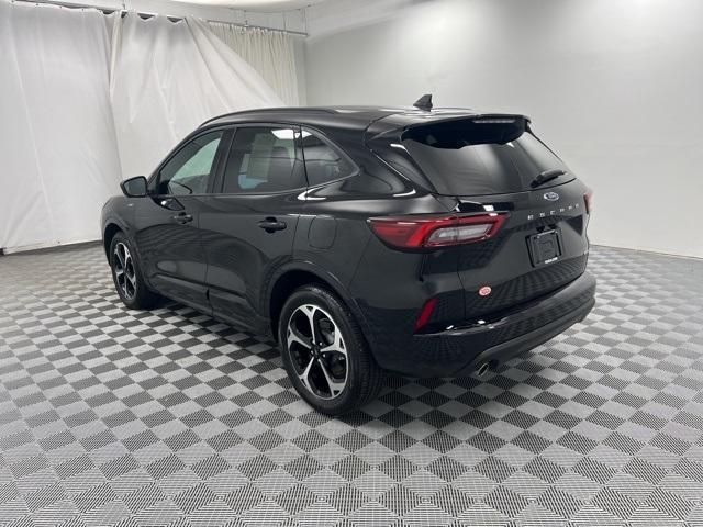 used 2023 Ford Escape car, priced at $26,899