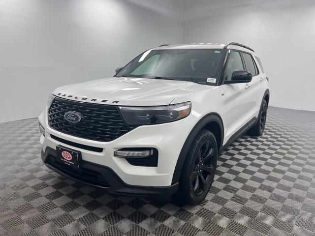 used 2022 Ford Explorer car, priced at $33,500