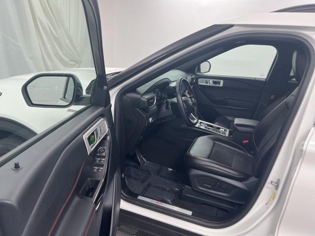 used 2022 Ford Explorer car, priced at $33,500