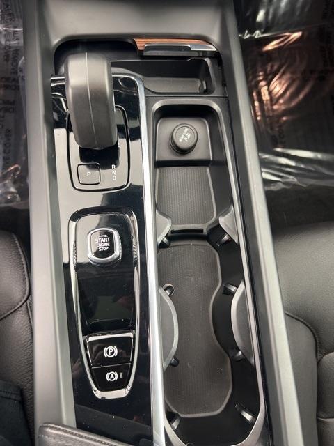 used 2023 Volvo XC60 car, priced at $37,250