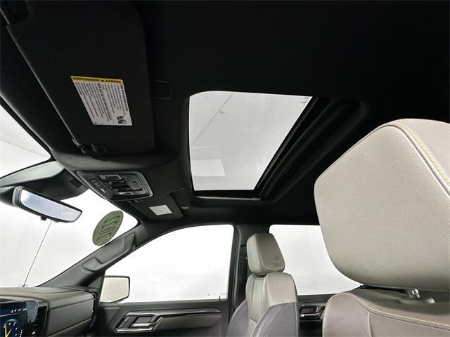 used 2022 Chevrolet Silverado 1500 car, priced at $52,000