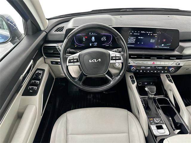 used 2023 Kia Telluride car, priced at $37,000