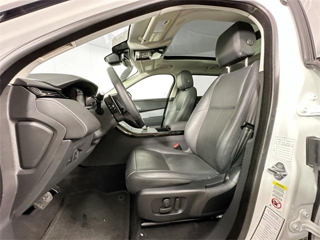 used 2024 Land Rover Range Rover Velar car, priced at $47,500