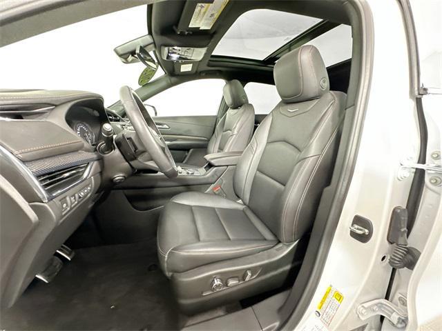 used 2023 Cadillac XT4 car, priced at $34,000