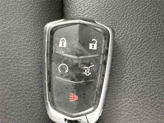 used 2023 Cadillac XT4 car, priced at $34,000