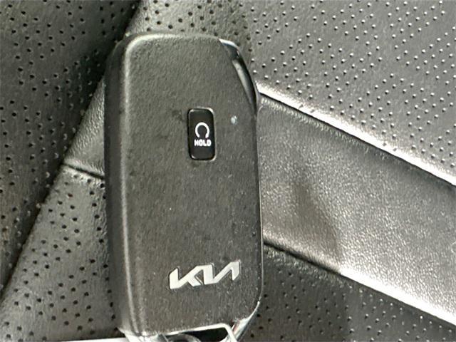 used 2022 Kia Sorento car, priced at $31,000