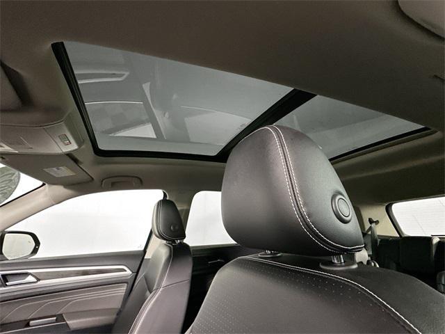 used 2022 Volkswagen Atlas car, priced at $32,000
