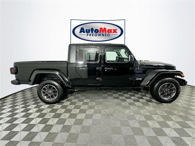 used 2023 Jeep Gladiator car, priced at $31,000