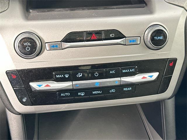 used 2022 Ford Explorer car, priced at $37,000