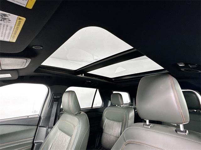 used 2022 Ford Explorer car, priced at $37,000